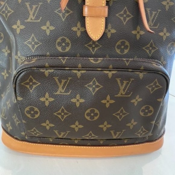***Authentic Louis Vuitton Montsouris GM*** - Picture 3 of 16
